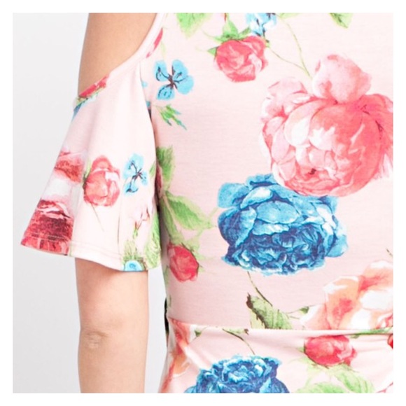 New Arrival- Floral Wrap Dress - Picture 5 of 5